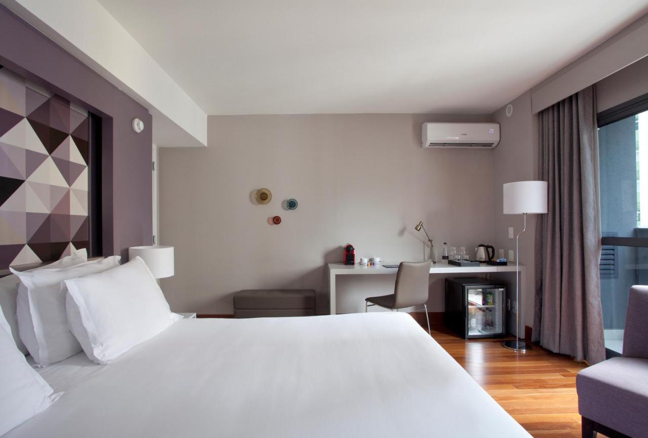 Nh Curitiba The Five Hotel Luaran gambar