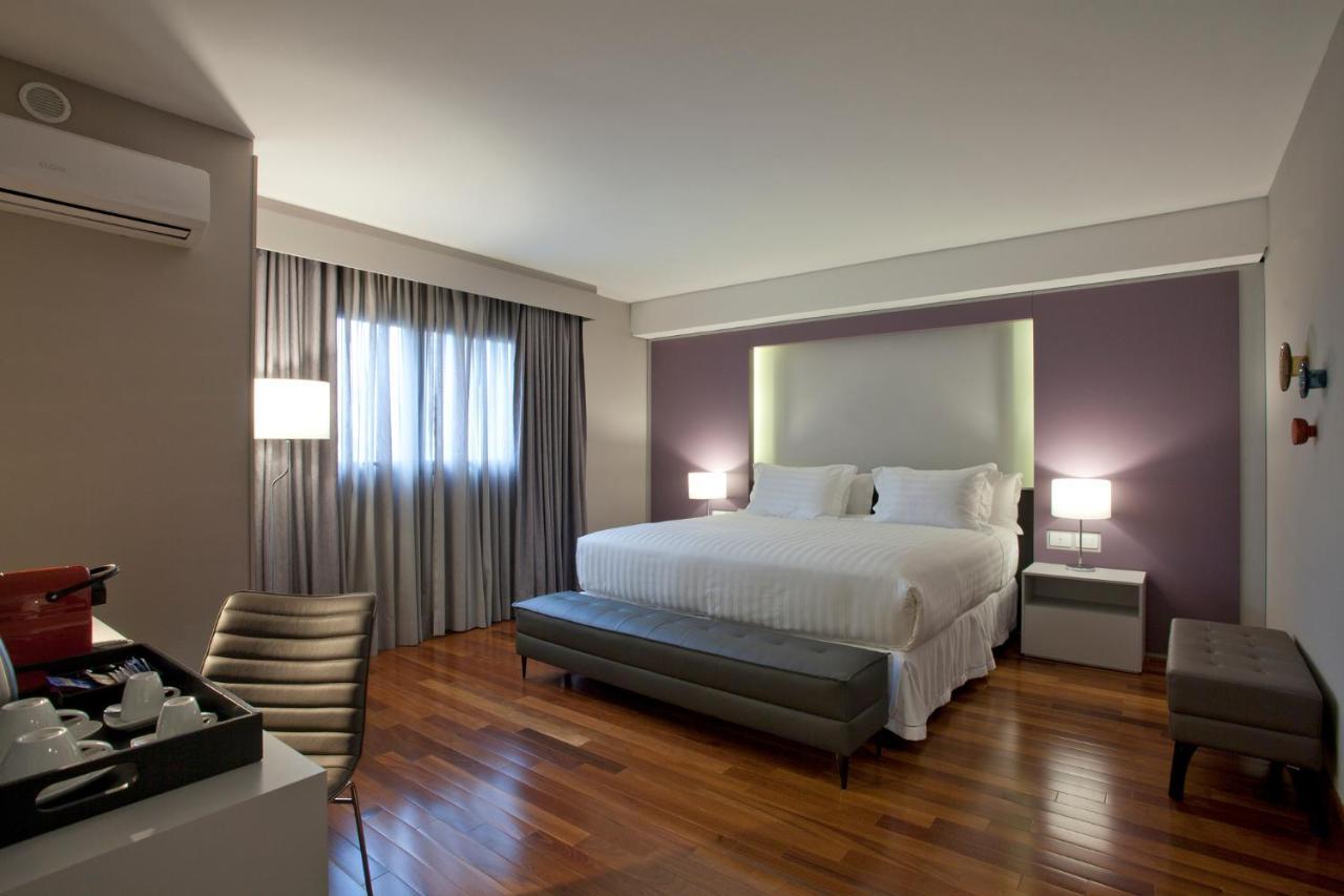 Nh Curitiba The Five Hotel Luaran gambar