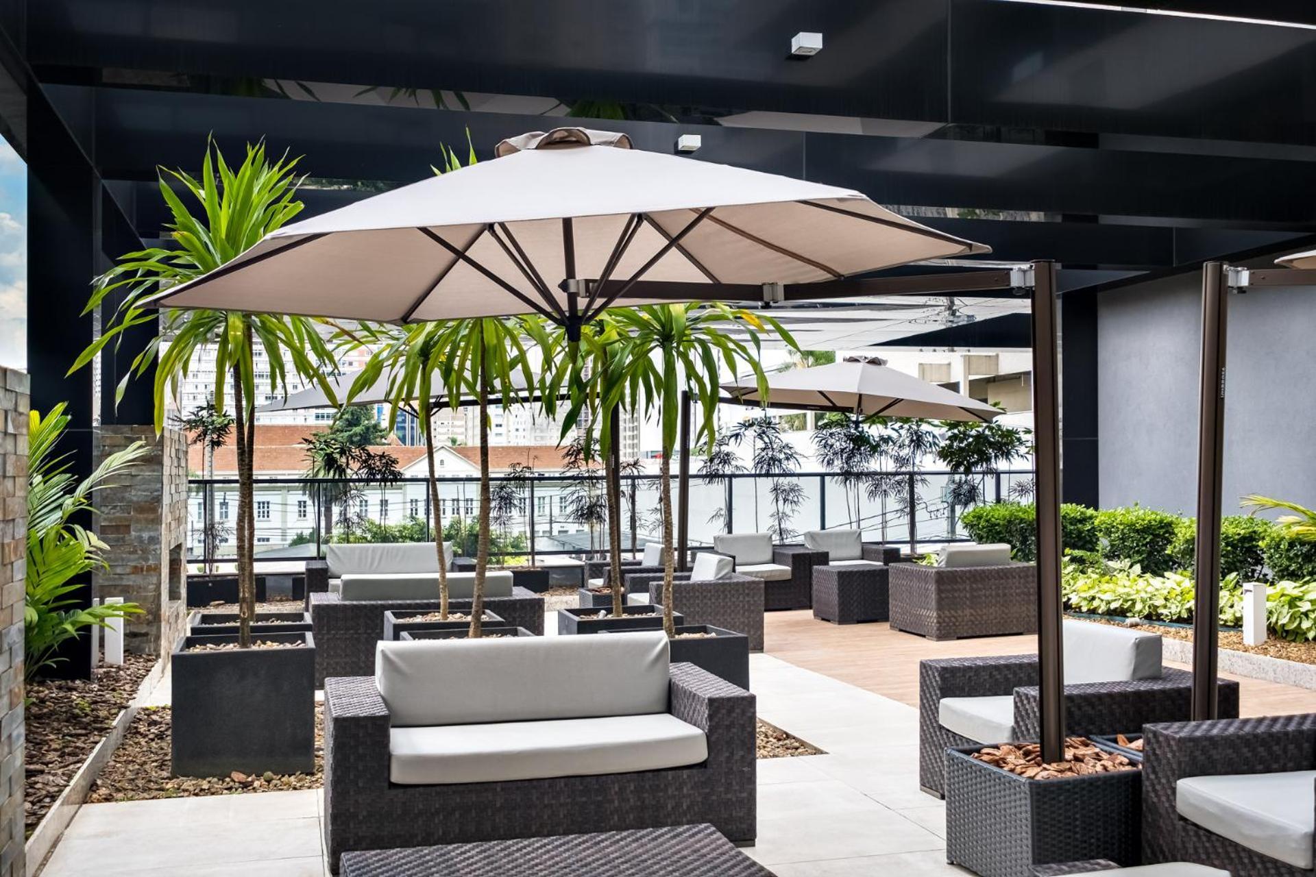 Nh Curitiba The Five Hotel Luaran gambar